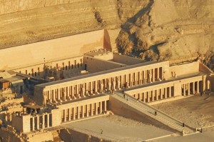 Храм царицы Хатшепсут